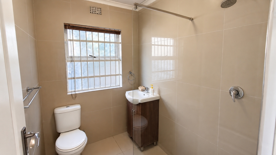 4 Bedroom Property for Sale in Windsor Park Estate Western Cape